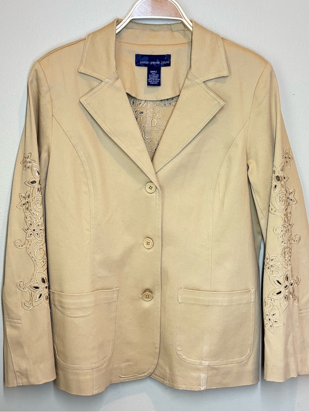 Susan Graver Style Tan Stretch blazer with eyelet embroidery, small